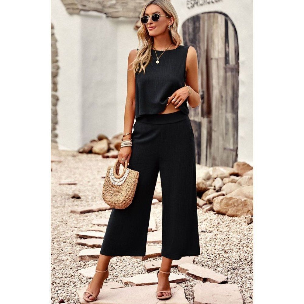 Buttoned Round Neck Tank and Wide Leg Pants Set Women's Black​